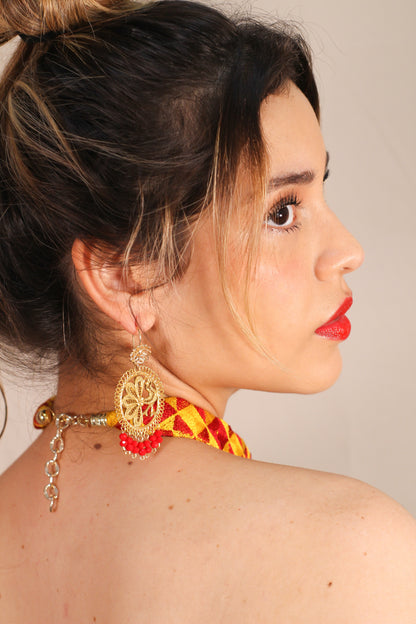 Set collar con aretes